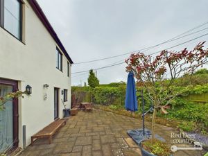 Patio- click for photo gallery